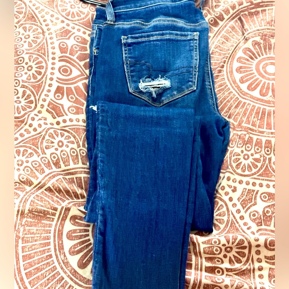 American Eagle skinny